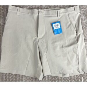 NWT Columbia Men's Tan Carter Crest Shorts 9" Inseam Size 42‎